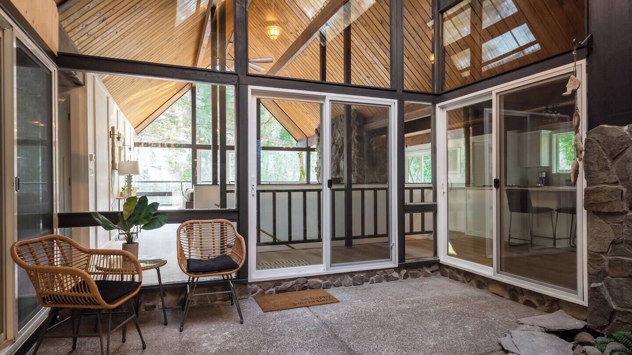 Photo of Others in Troutdale