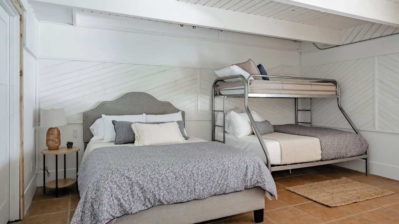 Photo of Bedroom in Troutdale