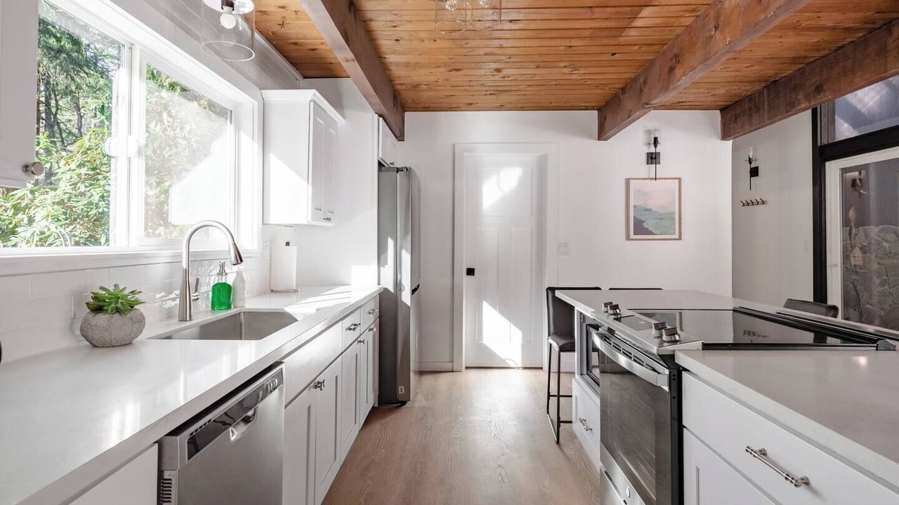 Photo of Kitchen in Troutdale