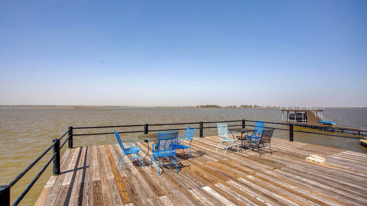 Photo of Outdoor in Gun Barrel City