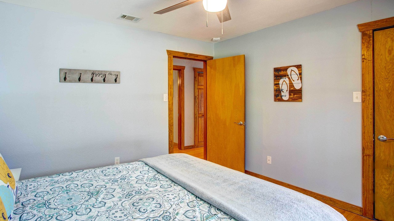 Photo of Bedroom in Gun Barrel City