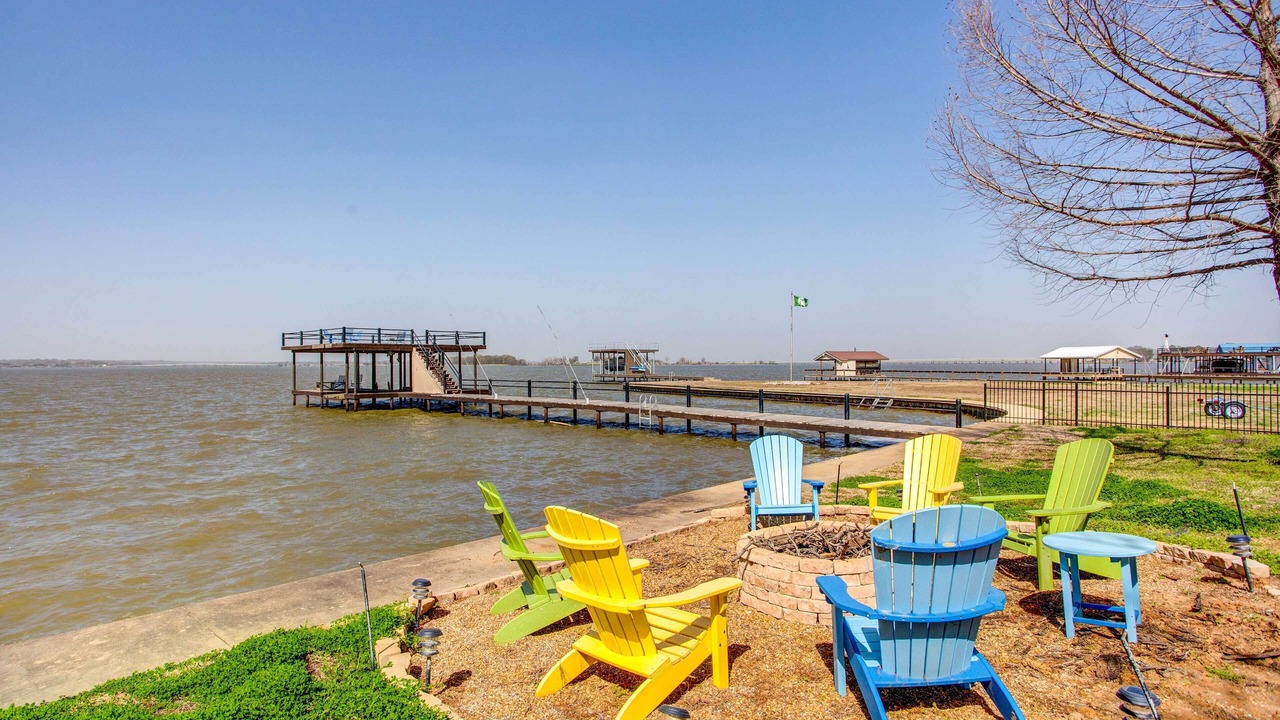 Photo of Patio Balcony in Gun Barrel City