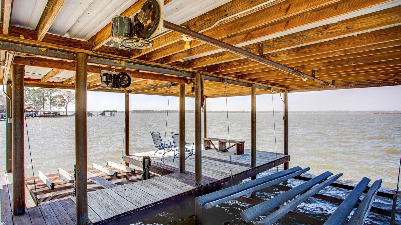 Photo of Outdoor in Gun Barrel City