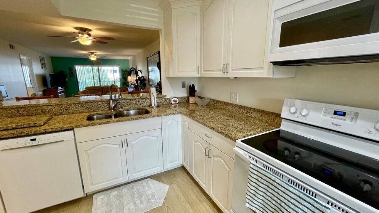 Photo of Kitchen in Cocoa Beach