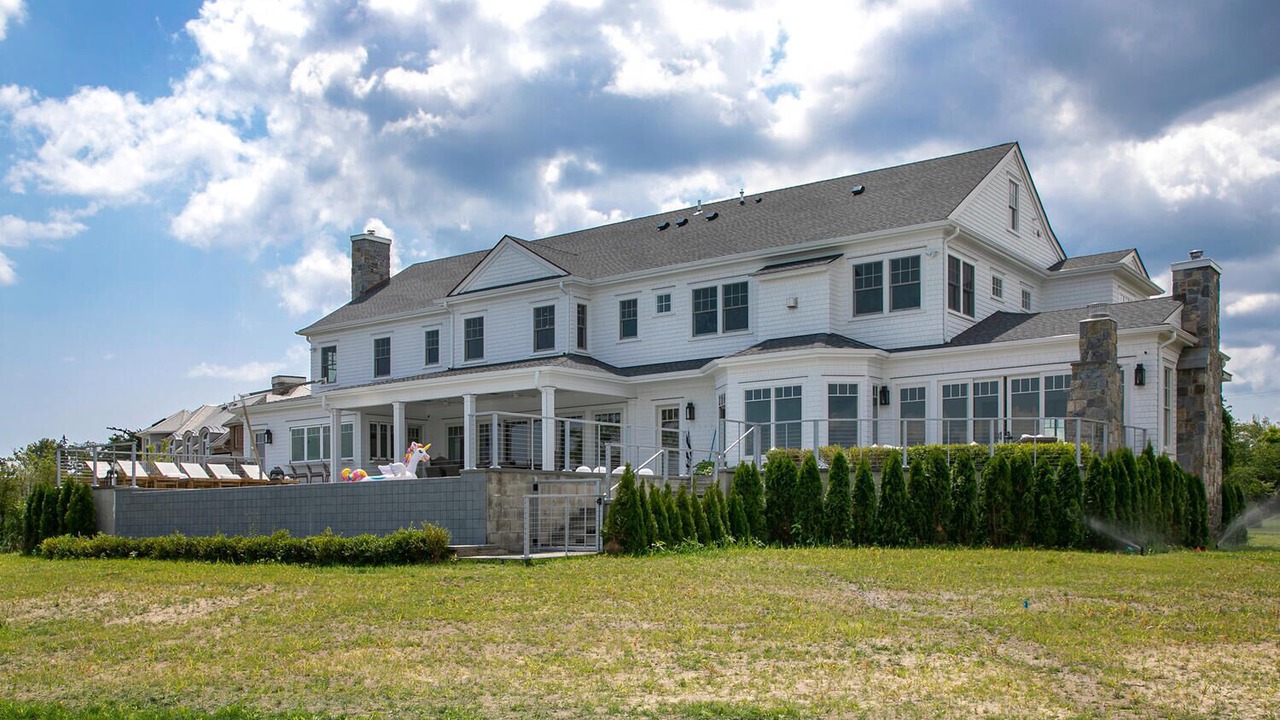 Photo of Outdoor in Little Silver