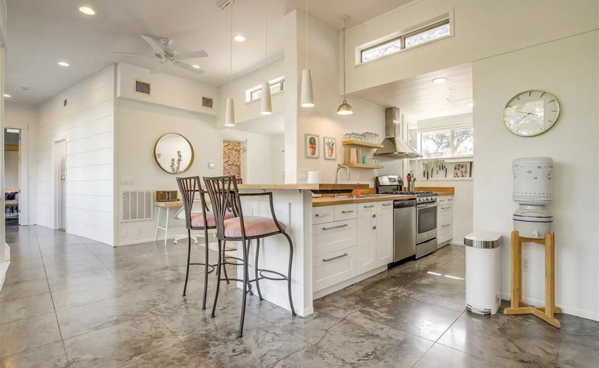 Photo of Kitchen in Granbury