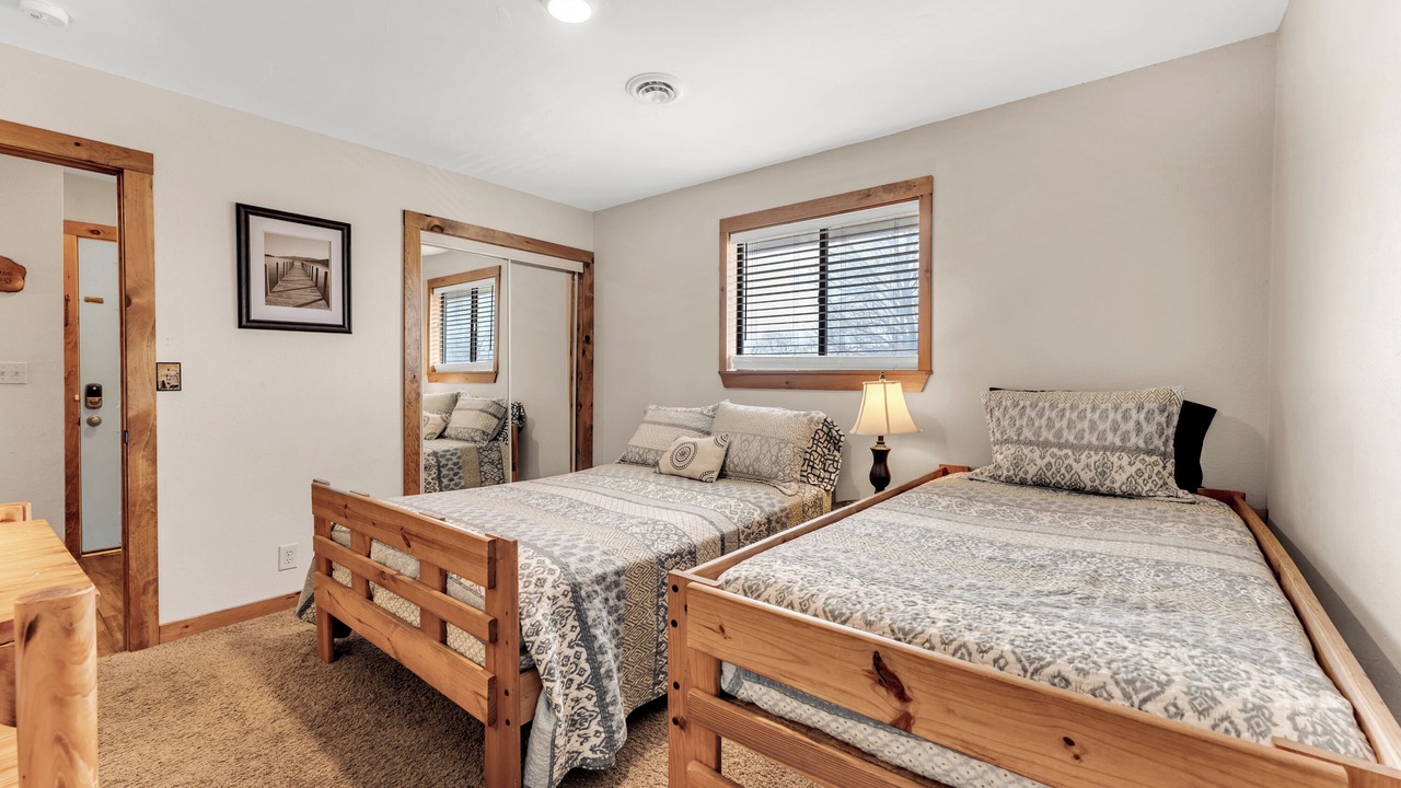 Photo of Bedroom in Branson West