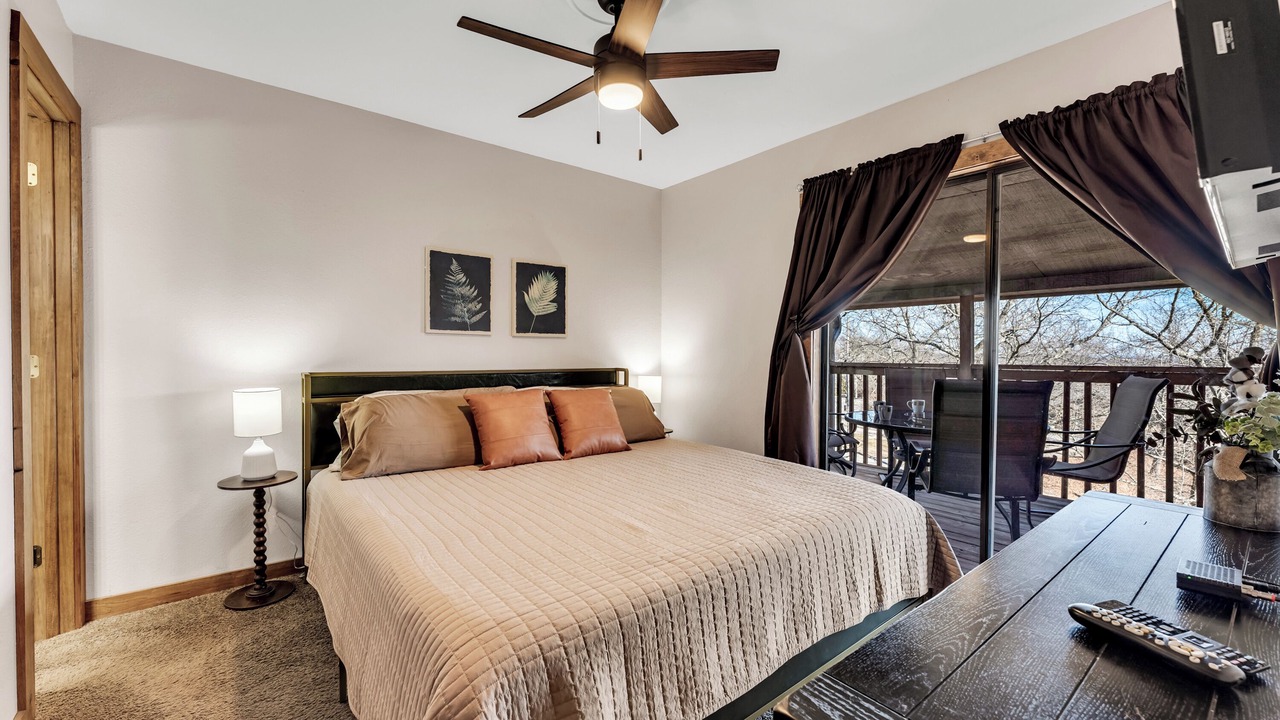 Photo of Bedroom in Branson West