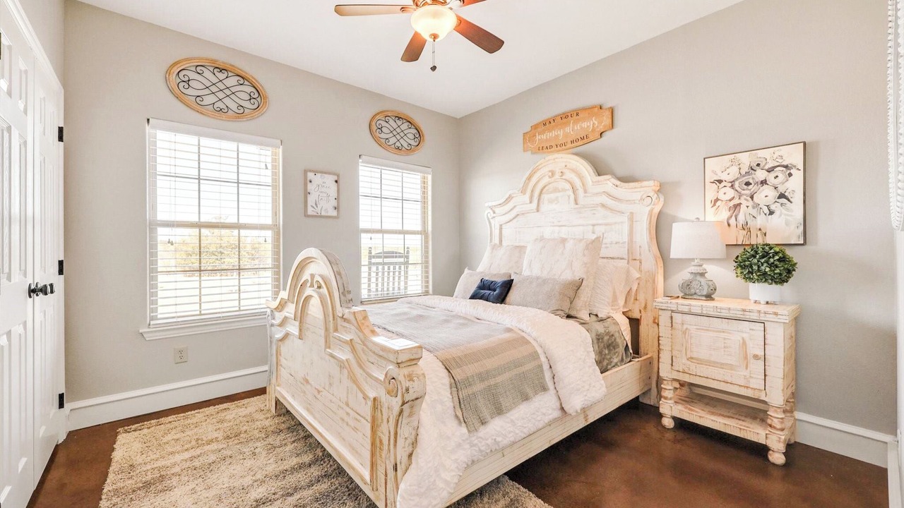 Photo of Bedroom in Palo Pinto County