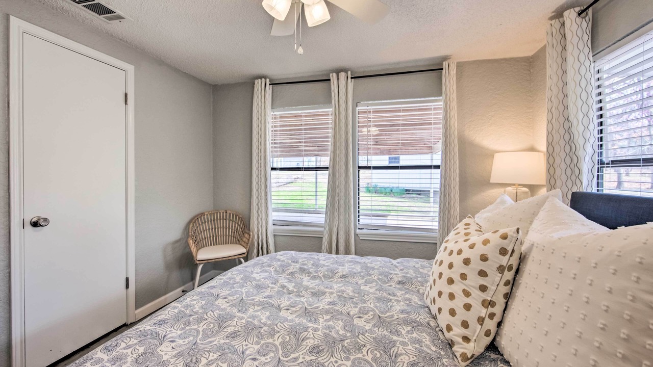 Photo of Bedroom in Enchanted Oaks