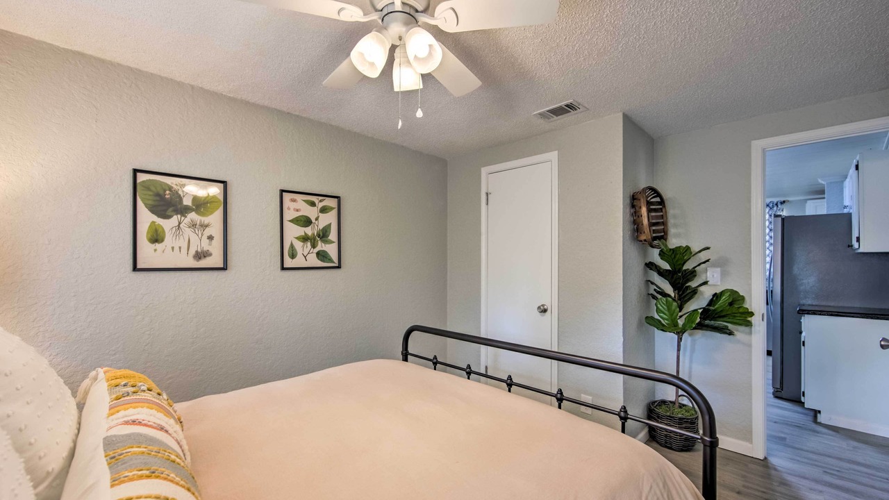 Photo of Bedroom in Enchanted Oaks
