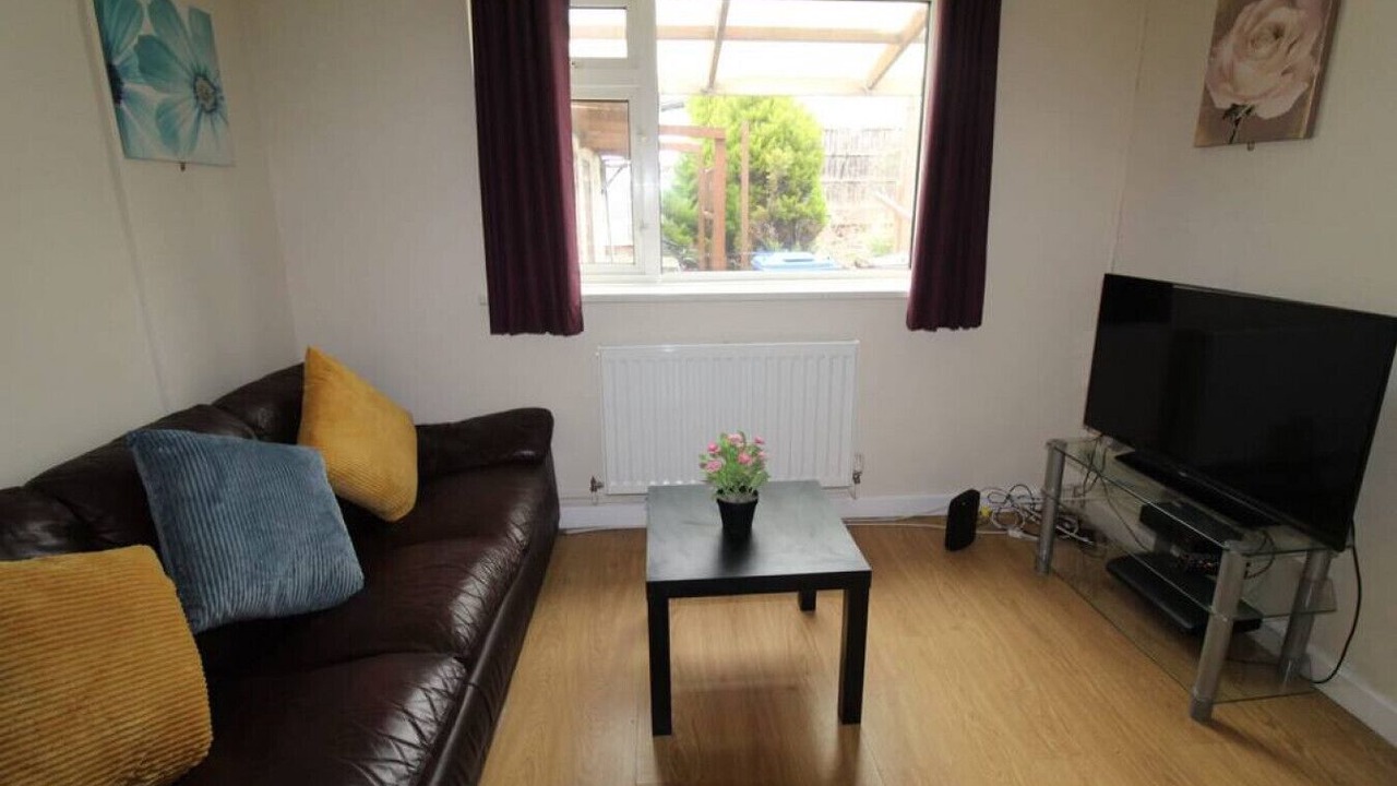 Photo of Livingroom in Derby