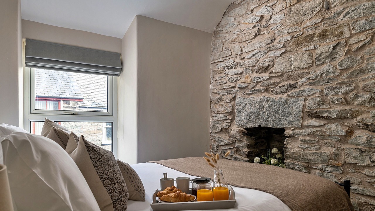 Photo of Bedroom in Rhiwbryfdir