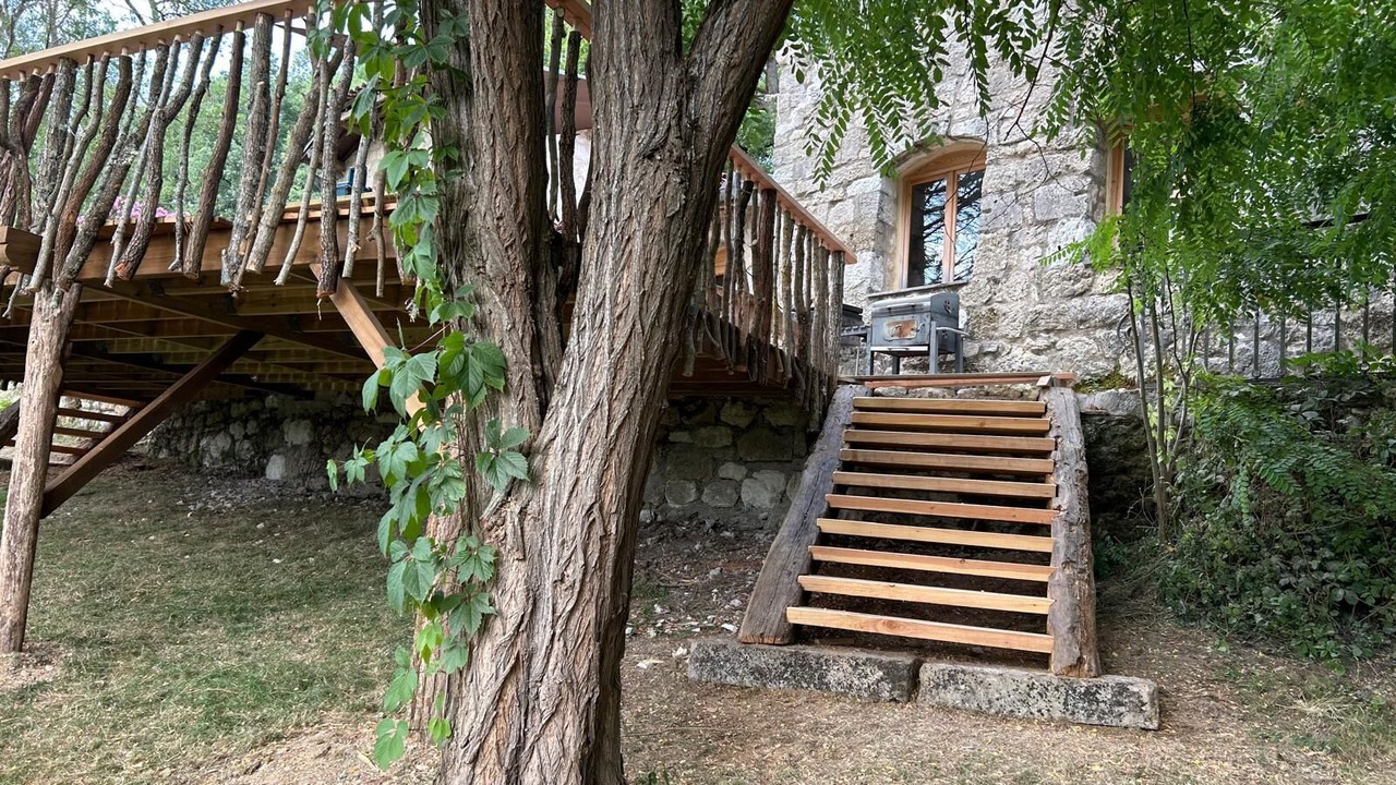 Photo of Outdoor in L'Isle-Bouzon