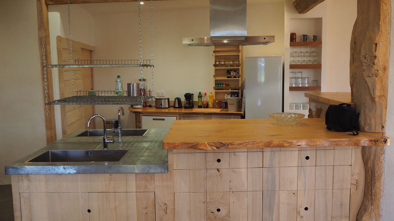Photo of Kitchen in L'Isle-Bouzon