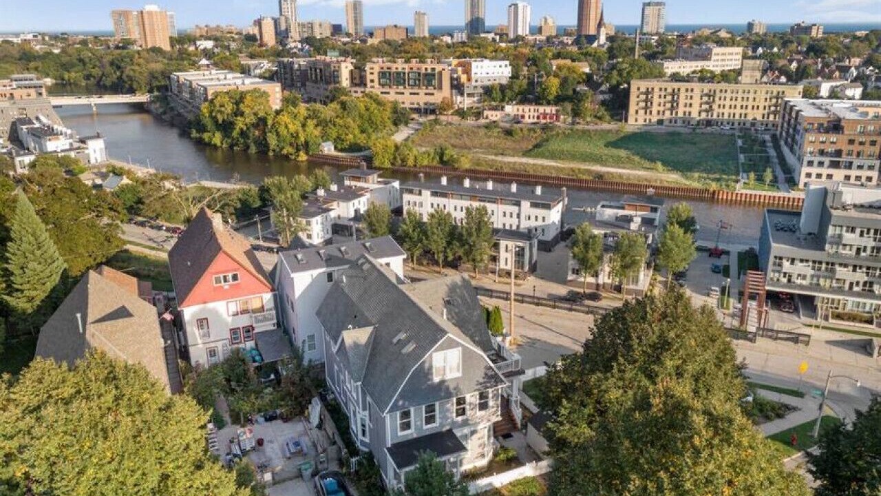 Photo of Outdoor in Milwaukee
