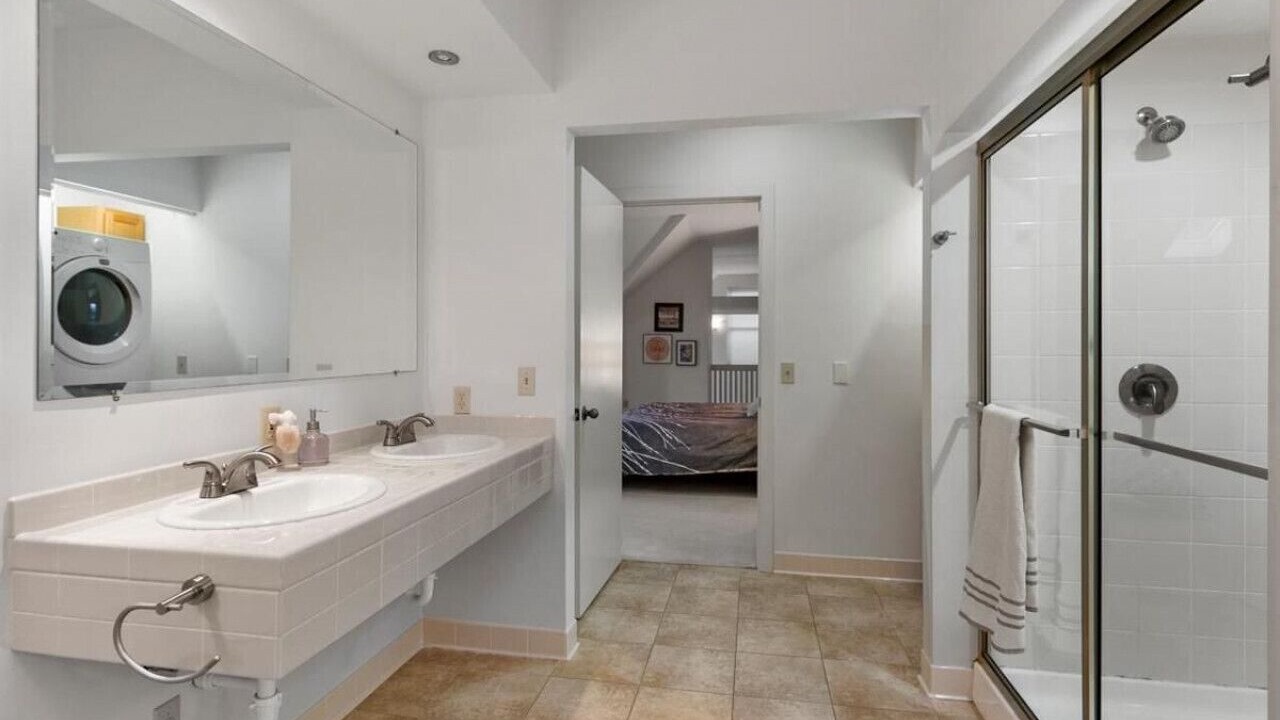 Photo of Bathroom in Milwaukee