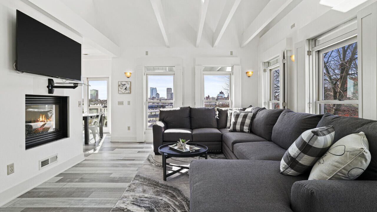 Photo of Livingroom in Milwaukee