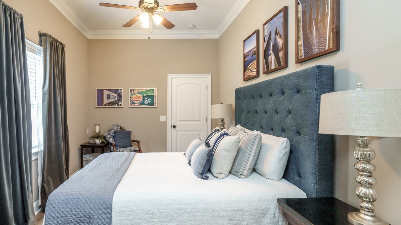 Photo of Others in Monroe