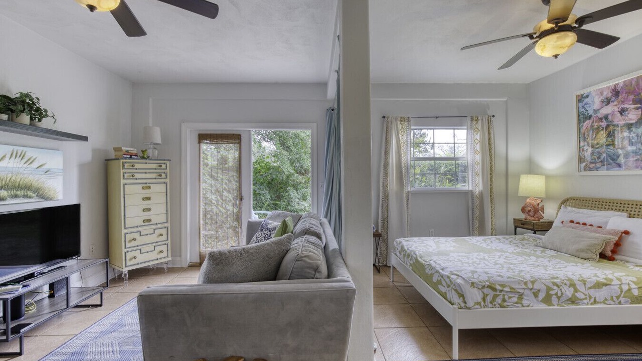 Photo of Bedroom in Kingston