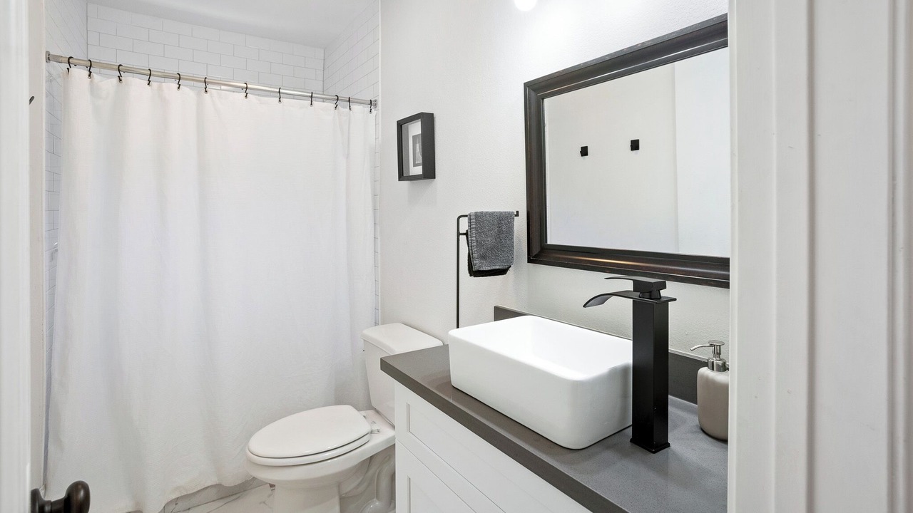 Photo of Bathroom in Greater East End