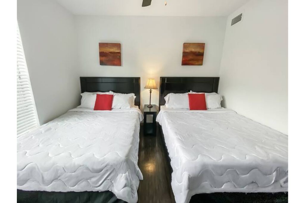 Photo of Bedroom in Astrodome