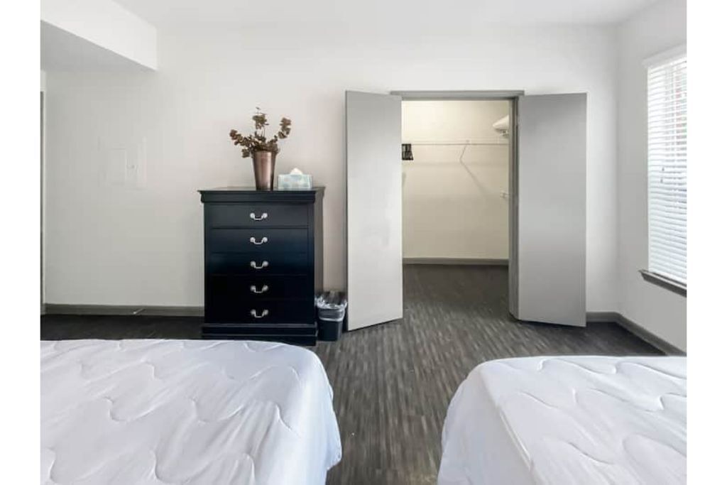 Photo of Bedroom in Astrodome