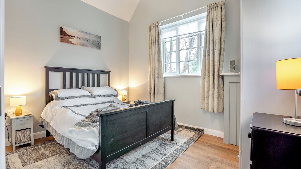 Photo of Others in Upper Dicker