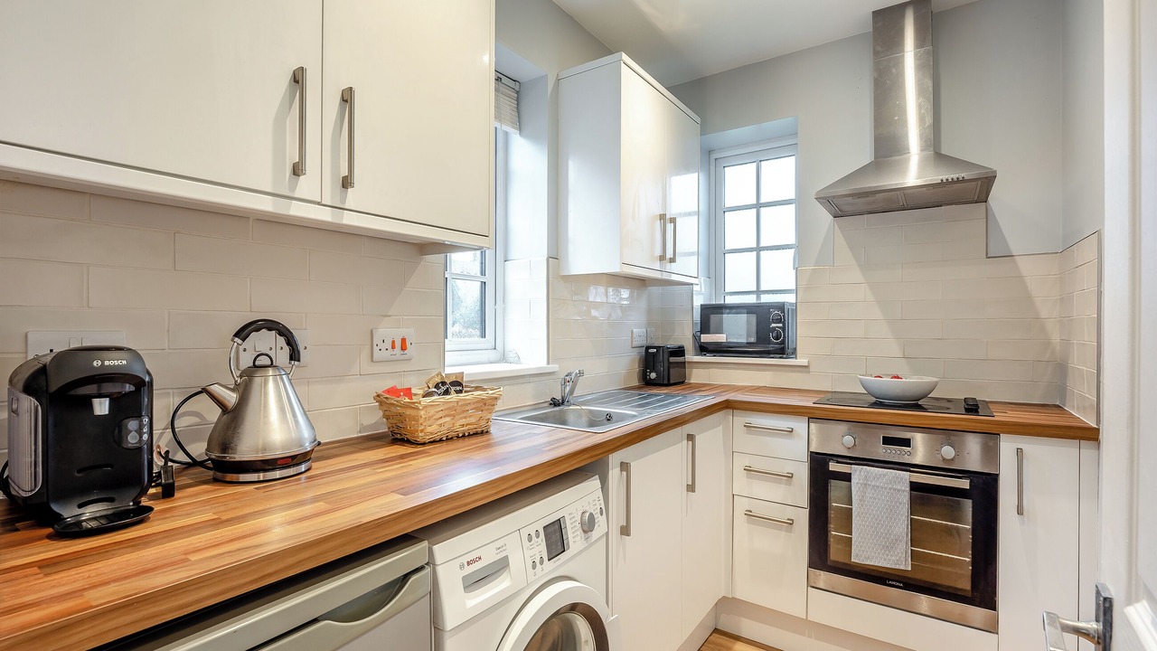 Photo of Others in Upper Dicker