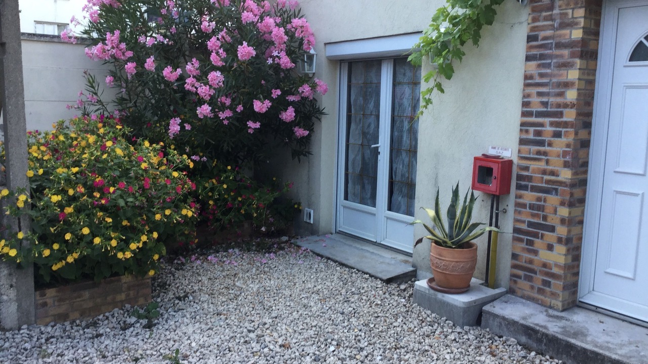 Photo of Outdoor in Palaiseau