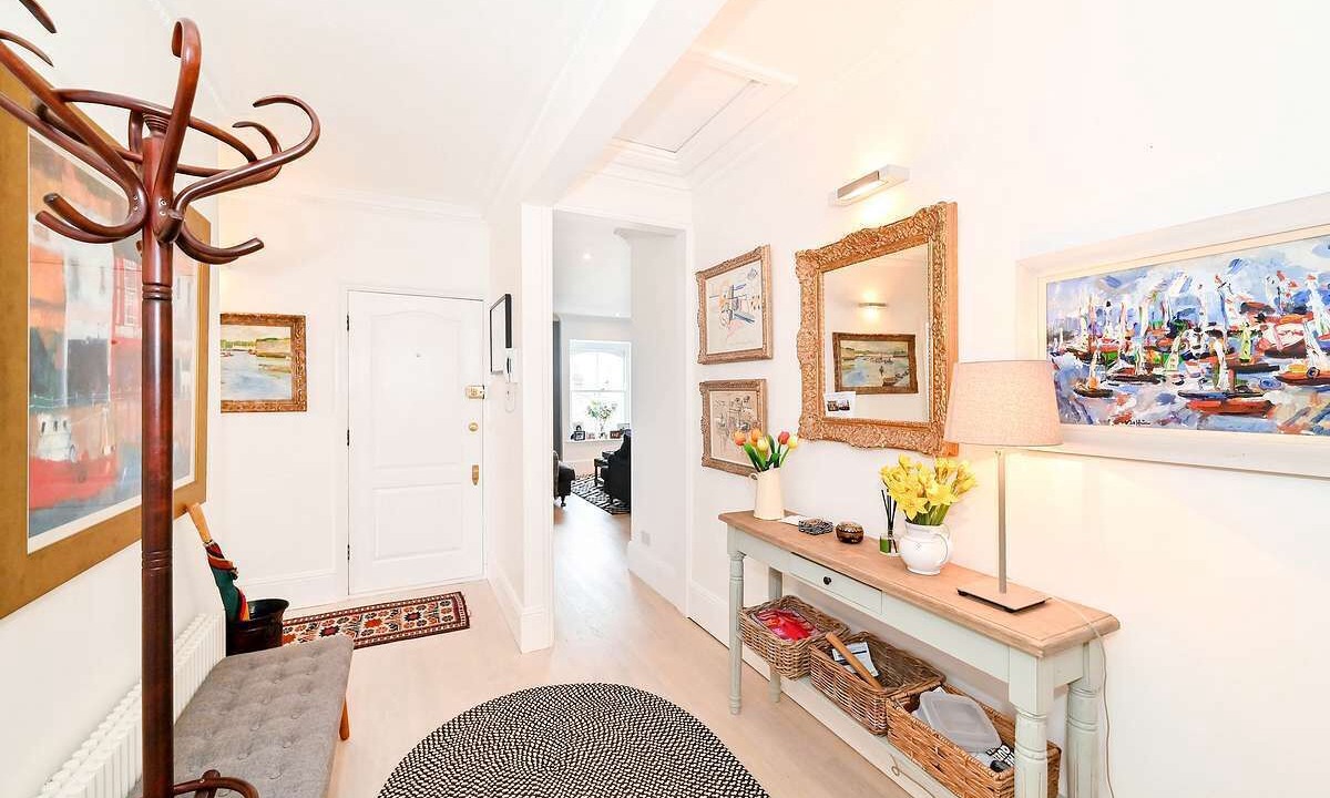 Photo of Others in Thamesfield