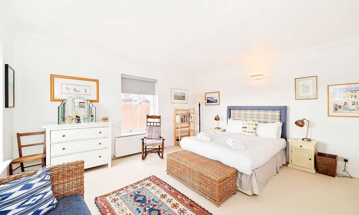 Photo of Bedroom in Thamesfield