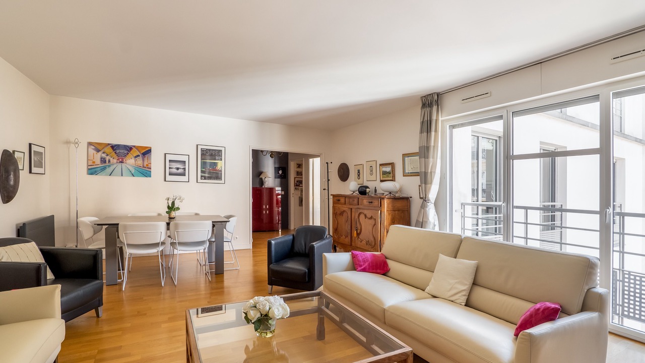 Photo of Livingroom in Butte-aux-Cailles