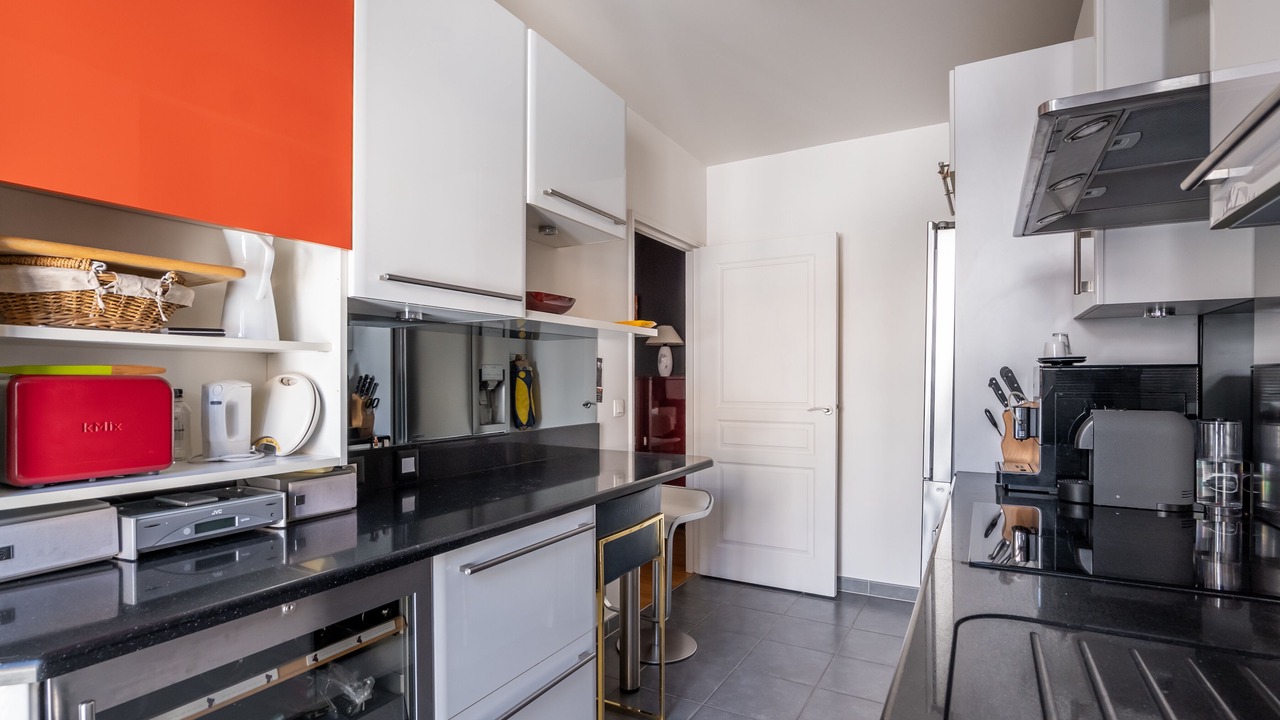 Photo of Kitchen in Butte-aux-Cailles
