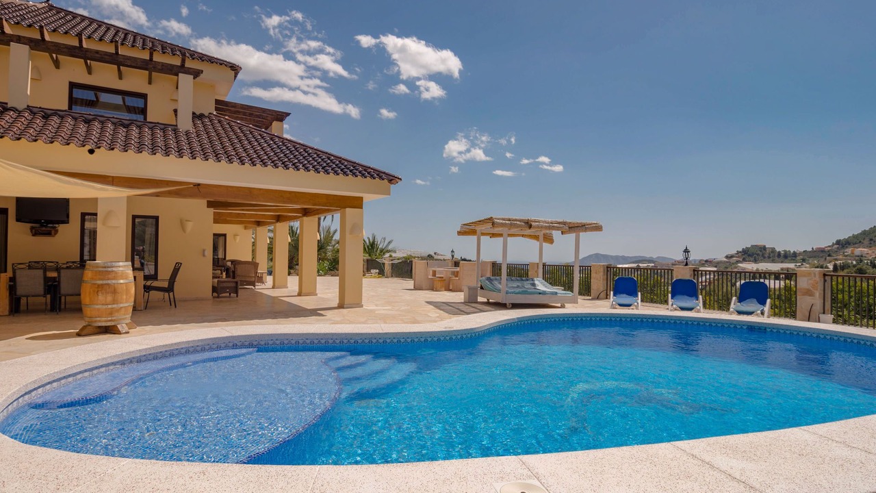 Photo of Outdoor in Callosa d' En Sarria