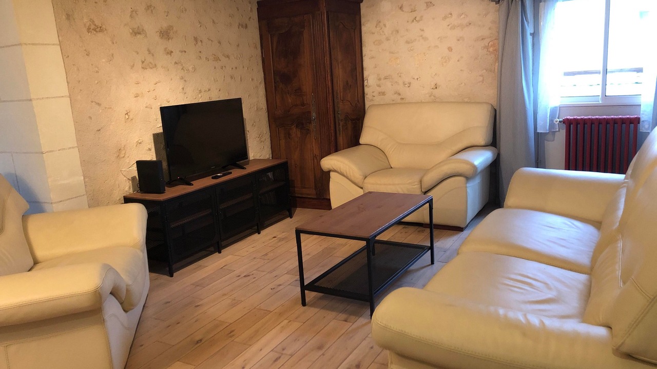 Photo of Livingroom in Saint-Julien-de-Chedon