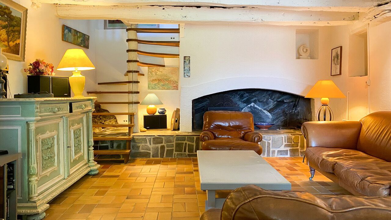 Photo of Livingroom in Roquefere