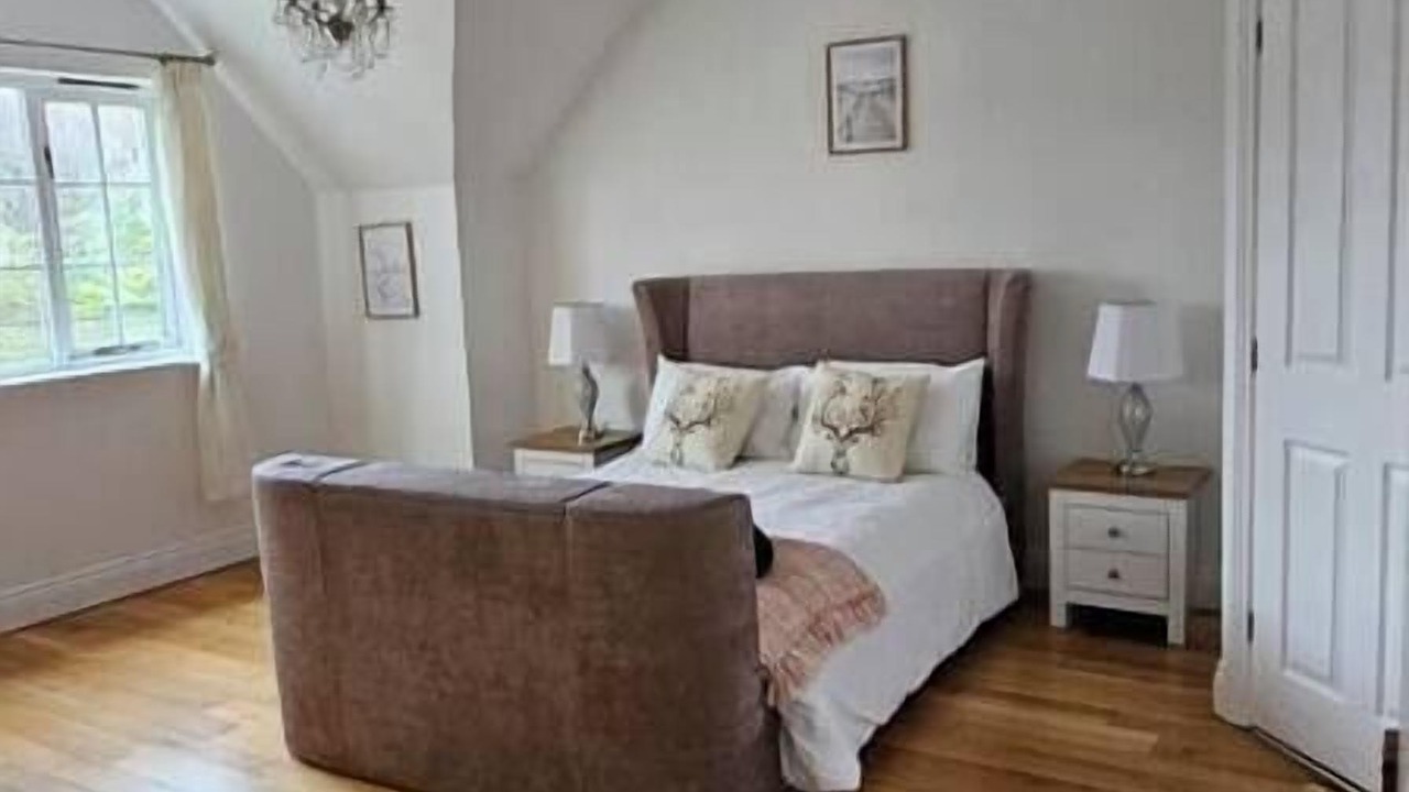 Photo of Others in Holworth