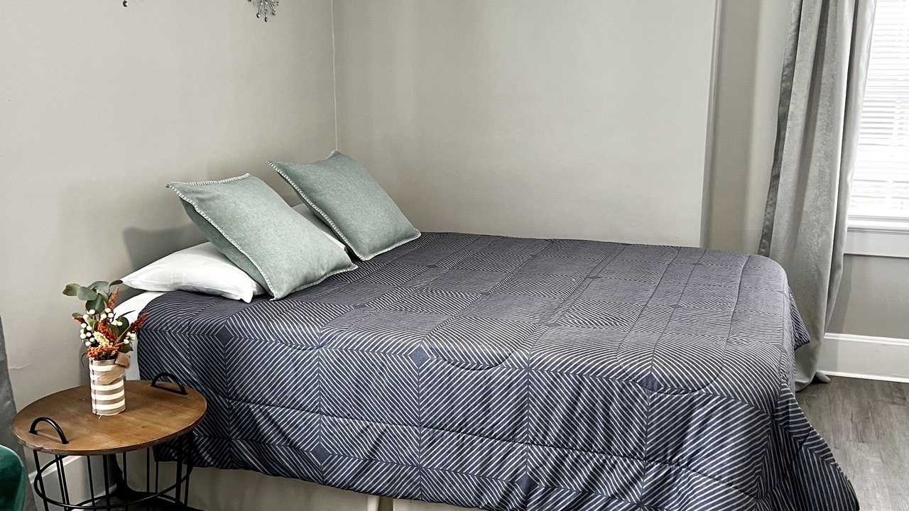 Photo of Bedroom in Middletown