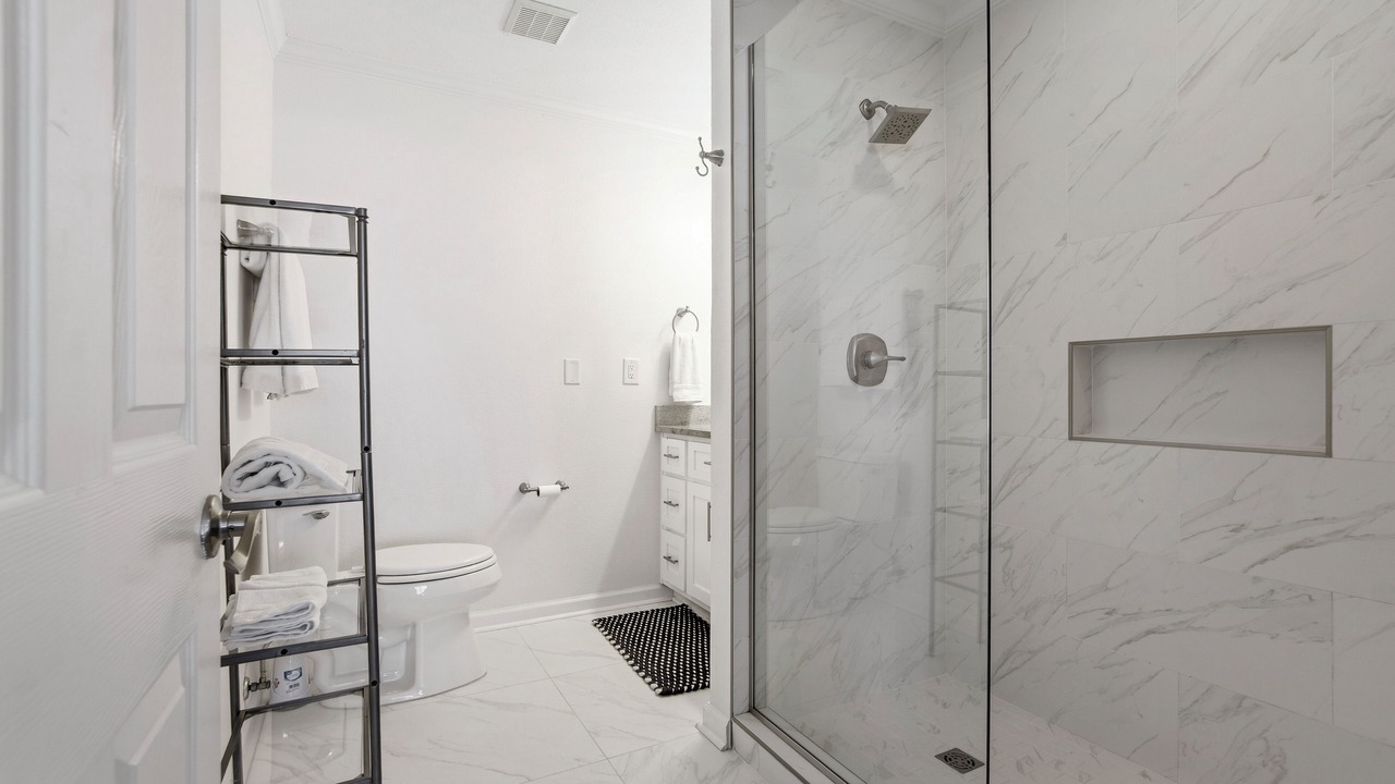 Photo of Bathroom in Hollywood Beach