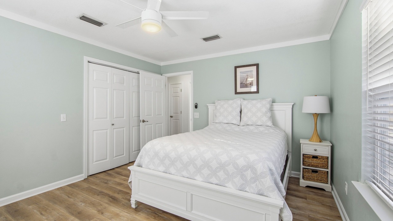 Photo of Bedroom in Hollywood Beach