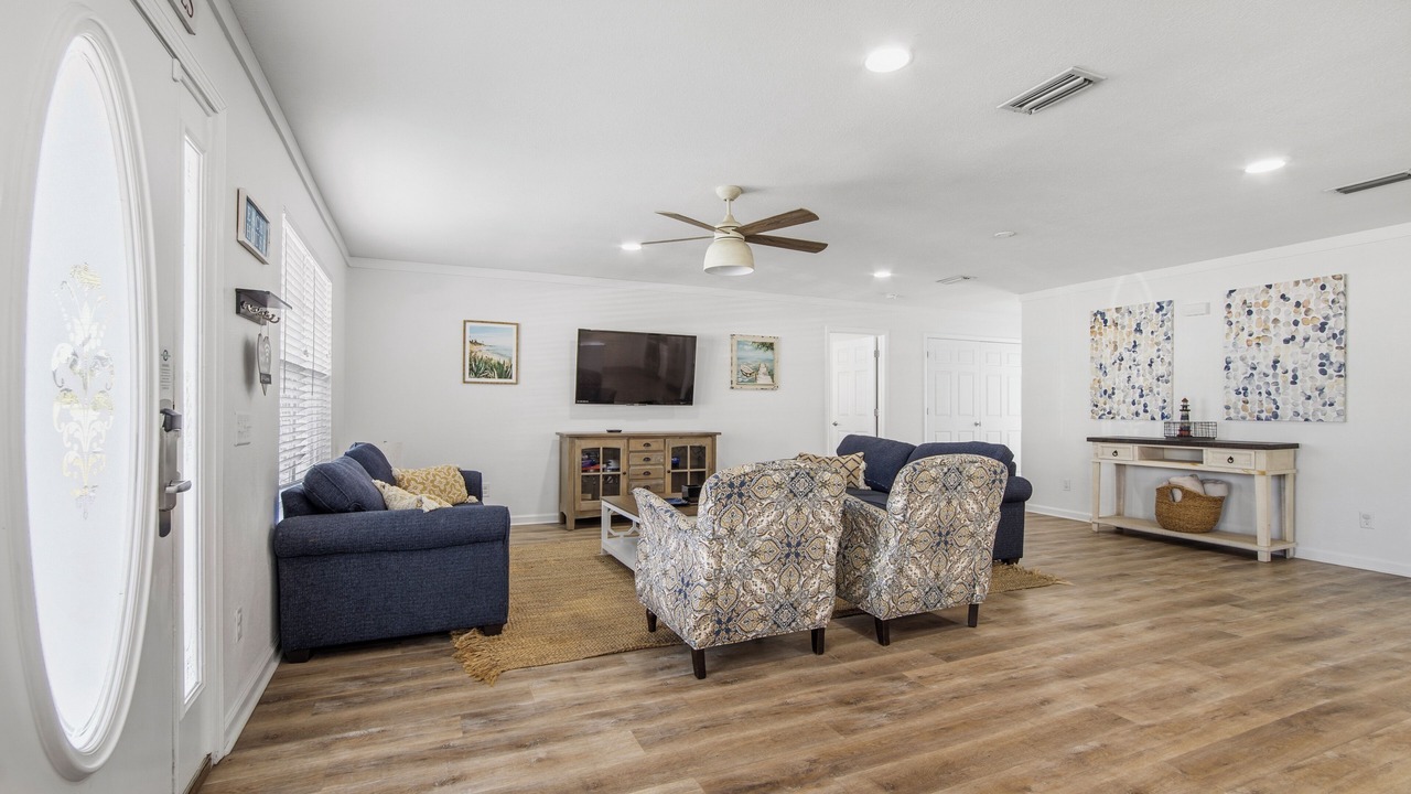 Photo of Livingroom in Hollywood Beach