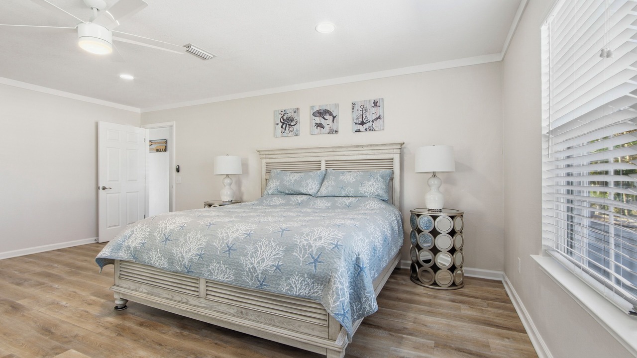 Photo of Bedroom in Hollywood Beach