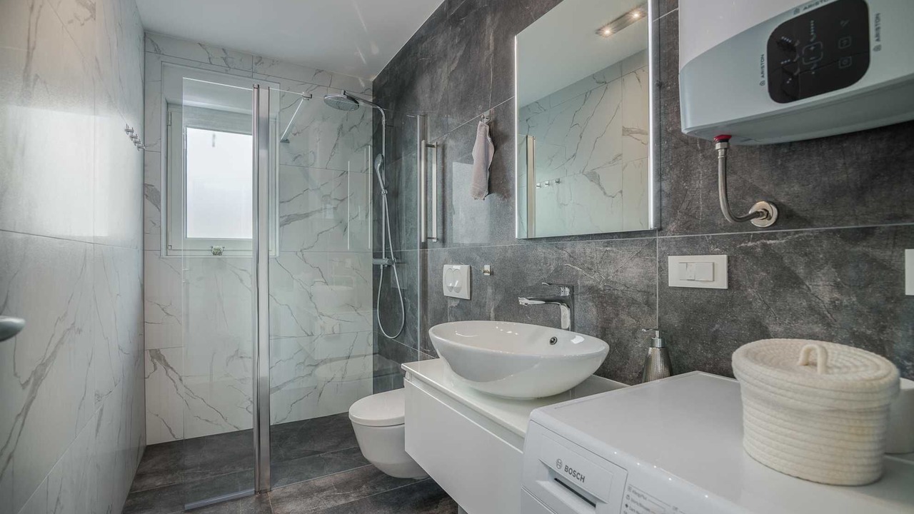 Photo of Bathroom in Malinska-Dubasnica