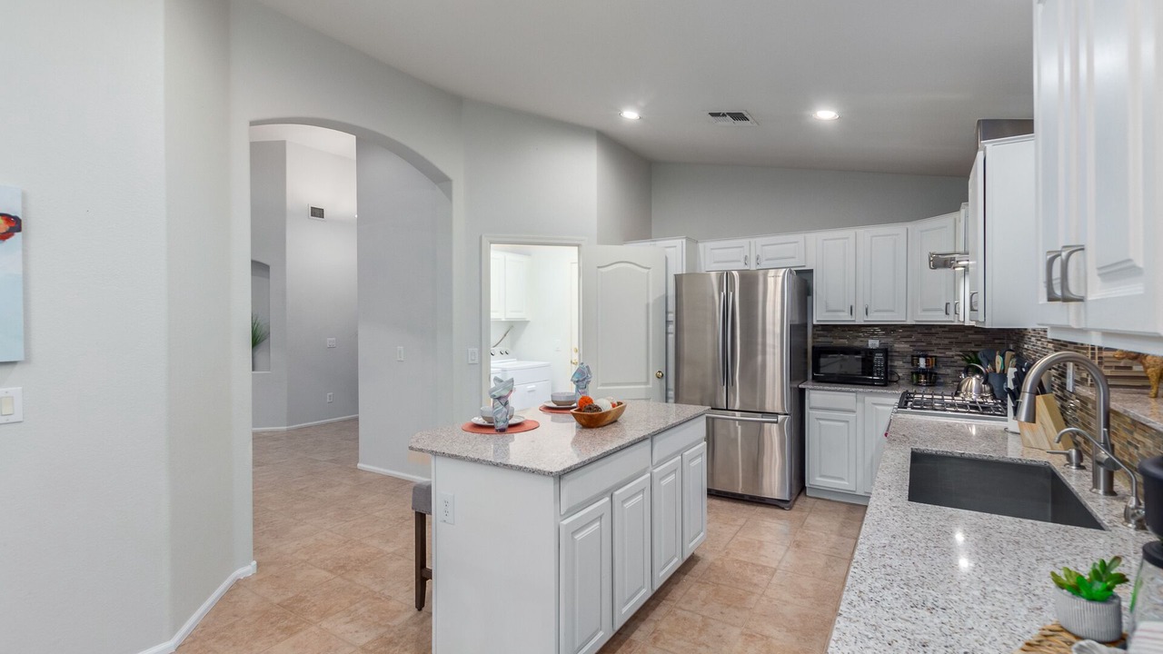 Photo of Kitchen in Canyon Trails