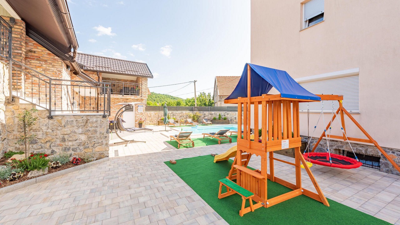 Photo of Outdoor in Gracac