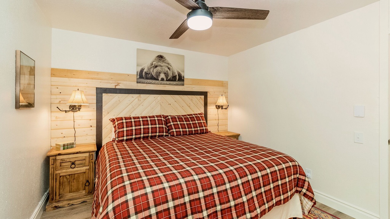 Photo of Bedroom in Granite Ridge