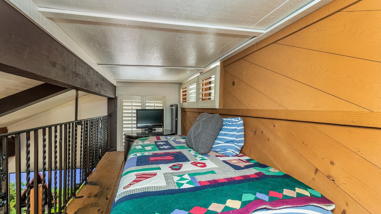 Photo of Bedroom in Granite Ridge