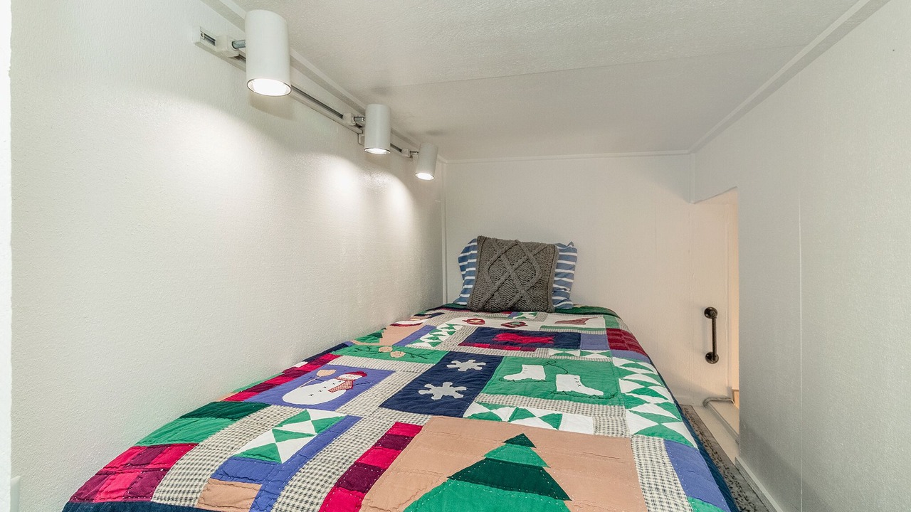 Photo of Bedroom in Granite Ridge