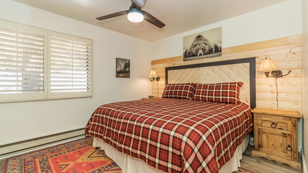 Photo of Bedroom in Granite Ridge